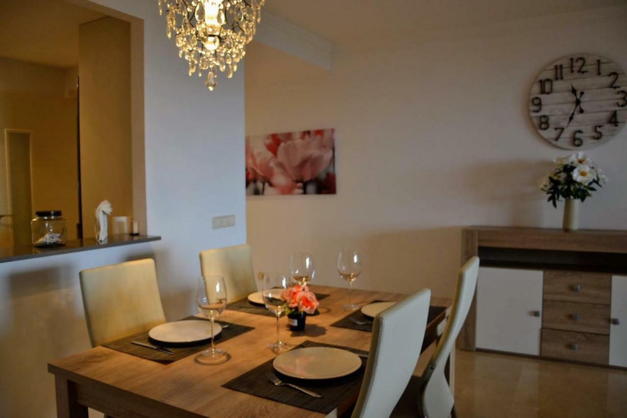 El Patio Dona Julia Apartment Casares Exterior photo